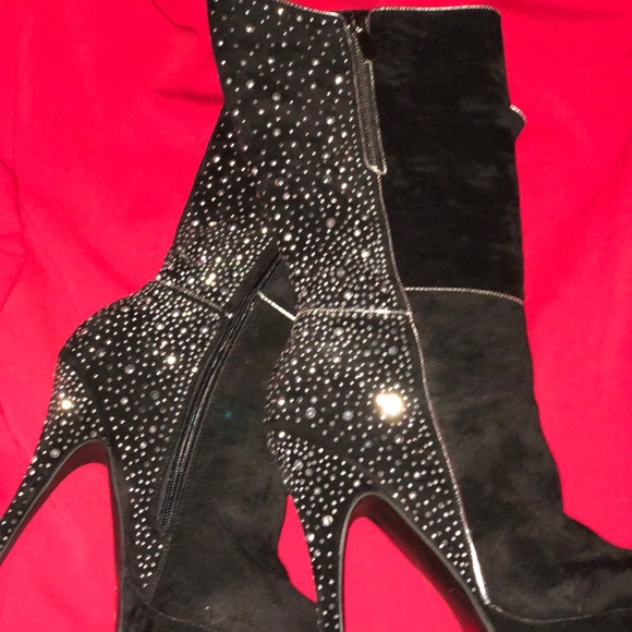 🔥SUPER SALE🔥Black Sparkly Stilletto boots - Picture 3 of 4